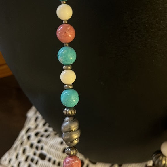 Pink, Blue, and White Beaded Necklace (1) - Picture 3 of 4